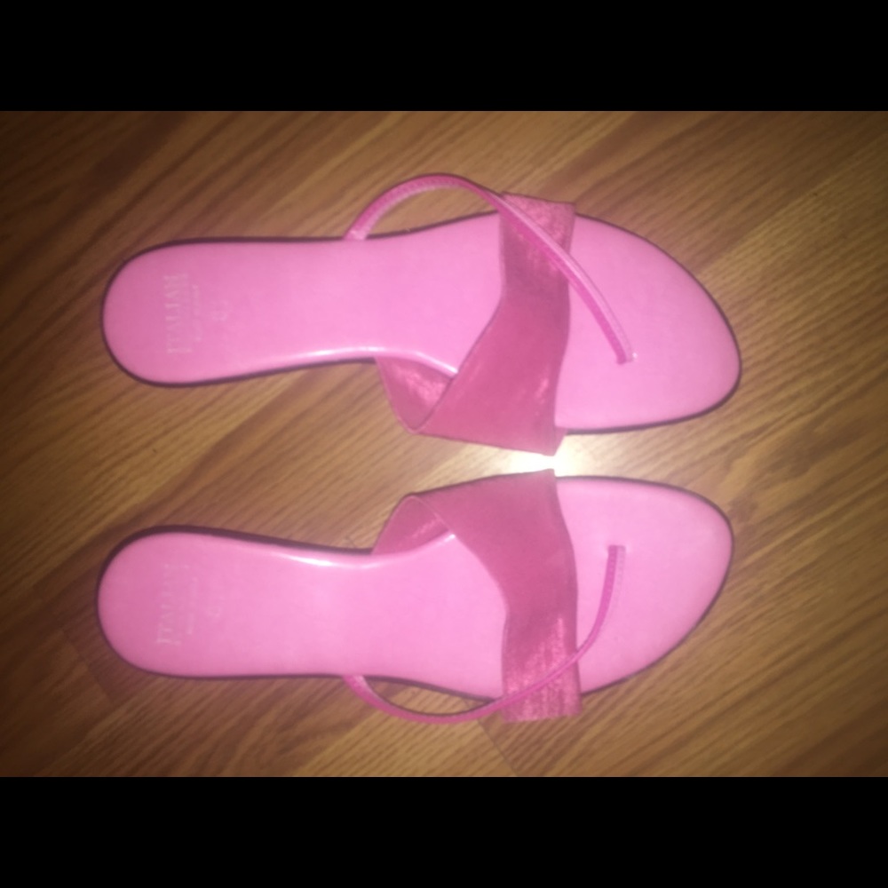 Italian shoemakers dress sandals